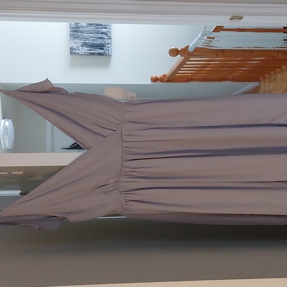 NWT TOBI bridemaid/ Prom maxi dress. Size xs. - Picture 4 of 7